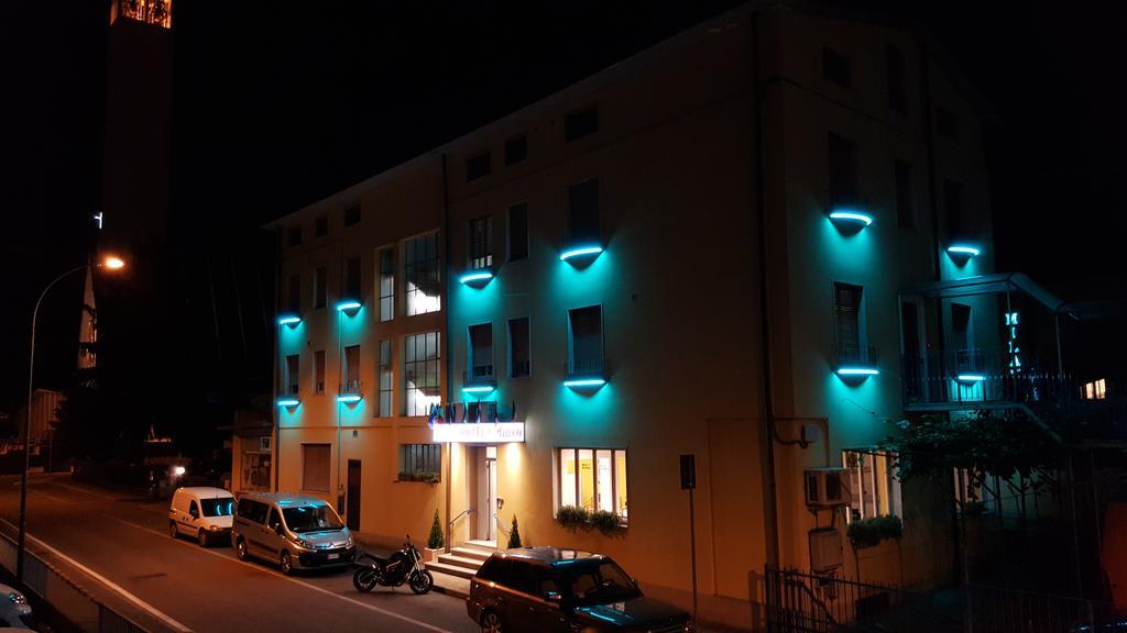 Hotel San Marco Bb Boario Terme Eksteriør bilde